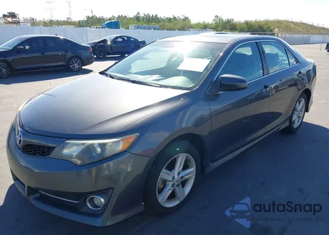 2012 Toyota Camry Se z USA, uszkodzony, nr VIN 4T1BF1FK1CU098700